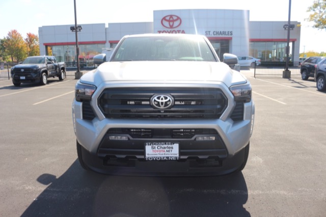2025 Toyota Tacoma SR5 Double Cab photo 2