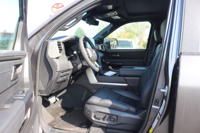 2026 Toyota Tundra Platinum CrewMax photo 2