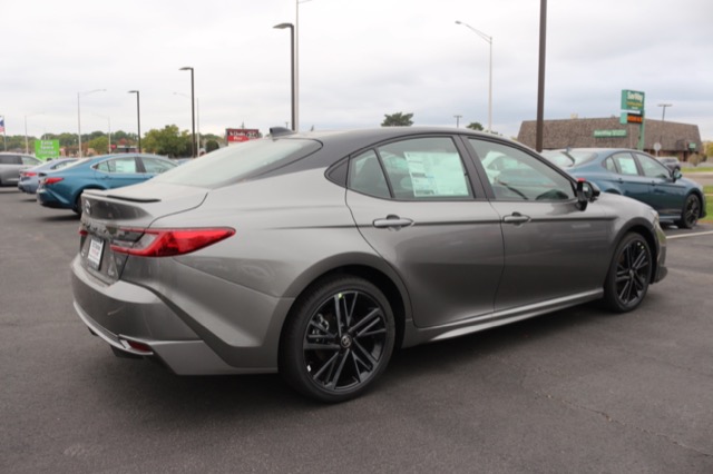 2026 Toyota Camry XSE photo 3