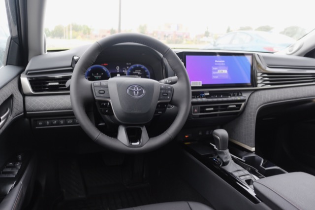 2026 Toyota Camry XLE photo 4